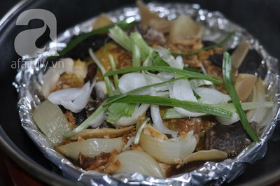 Gà hấp gia vị